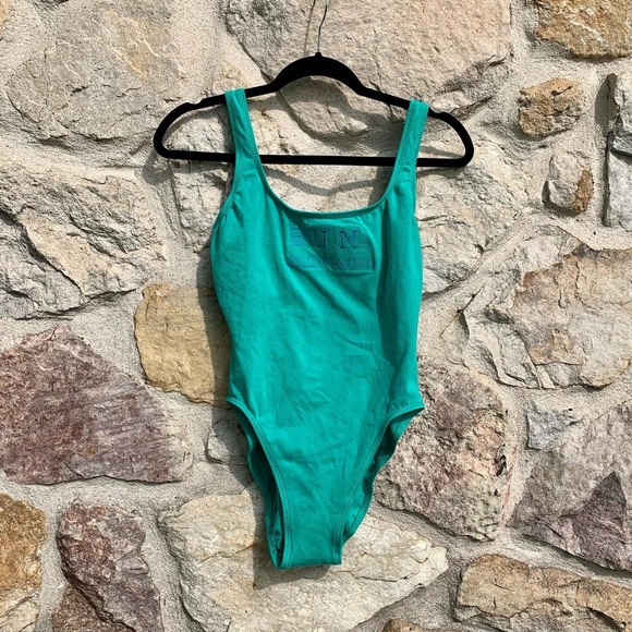 Vintage bum equipment size 9/10 swimsuit - Picture 5 of 7